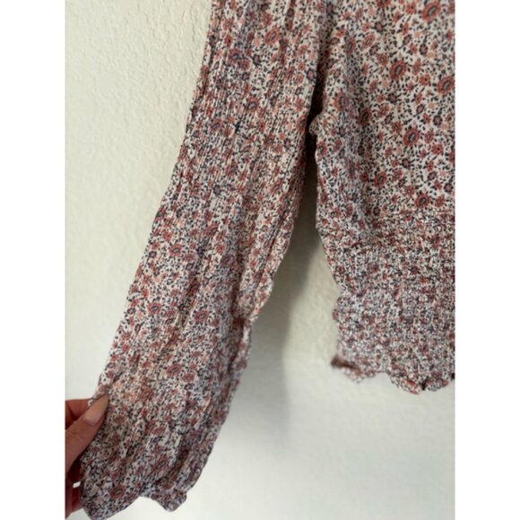 Women's American Eagle Floral Tie Front Smocked Crop Top M - Picture 3 of 5